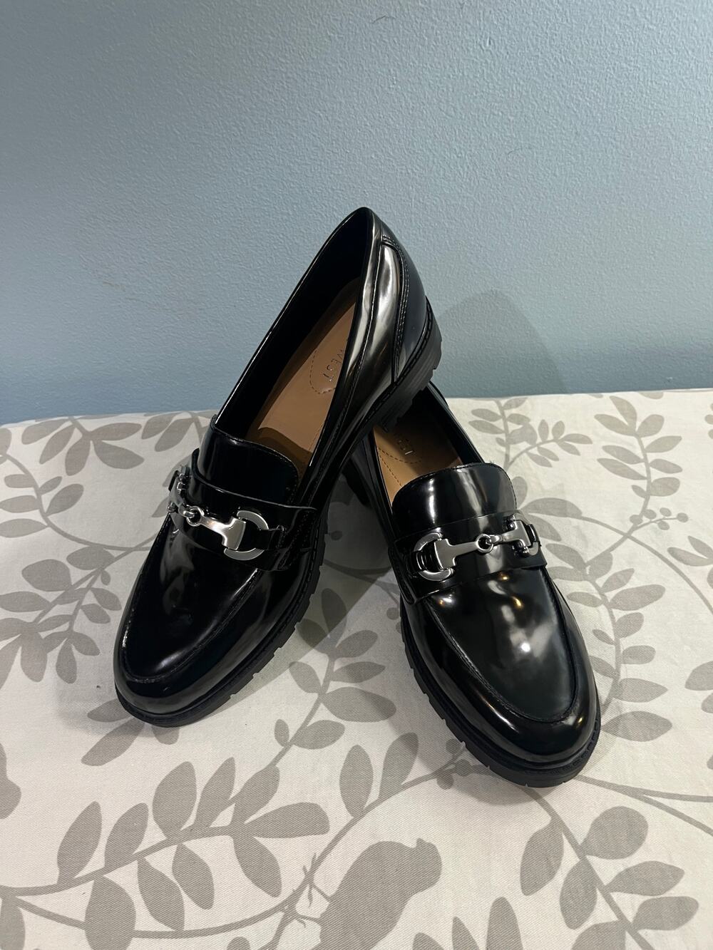 Nine West Black Glossy Horsebit Loafers Lug Sole Chunky Preppy Size 9.5